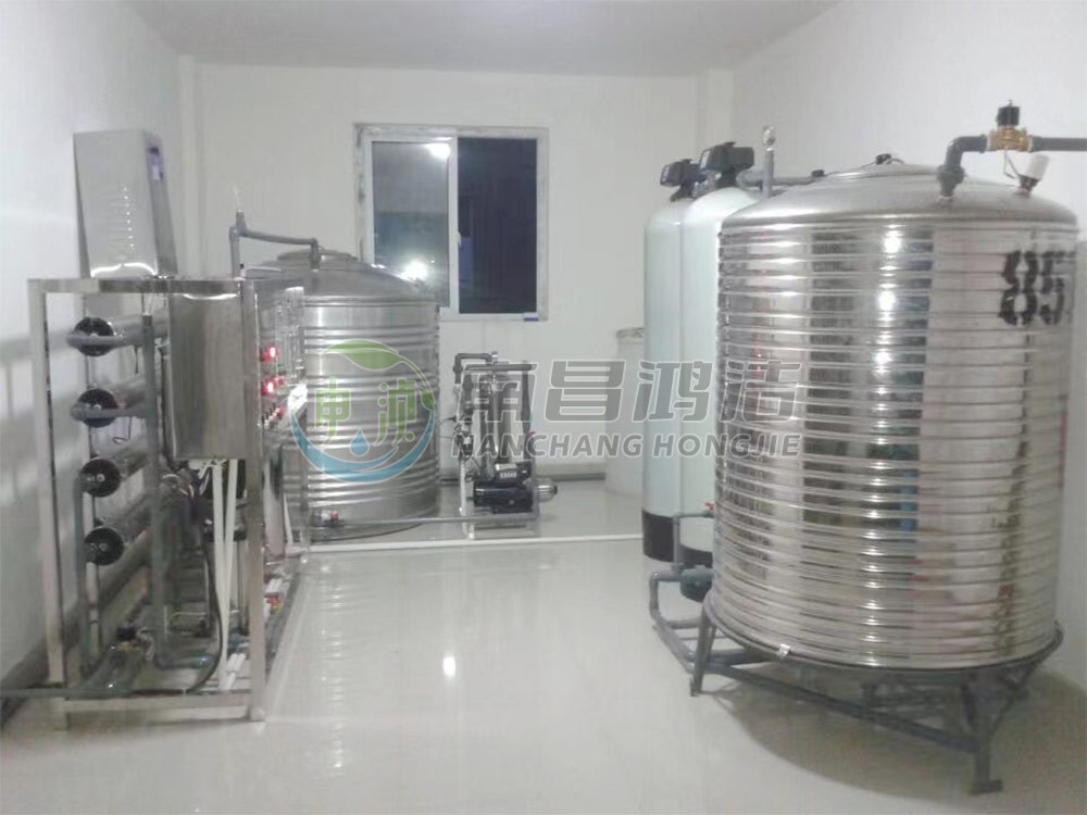 江西某學校1.0噸一級反滲透純淨水設備