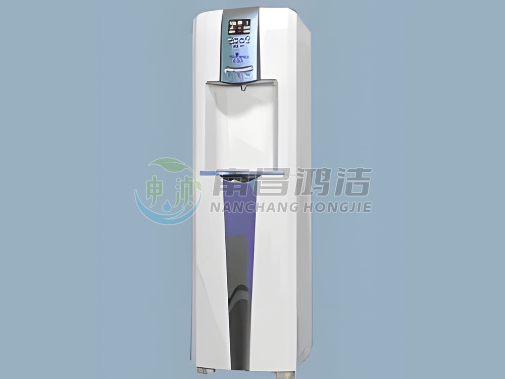 一（yī）體（tǐ）冰熱A型純水機