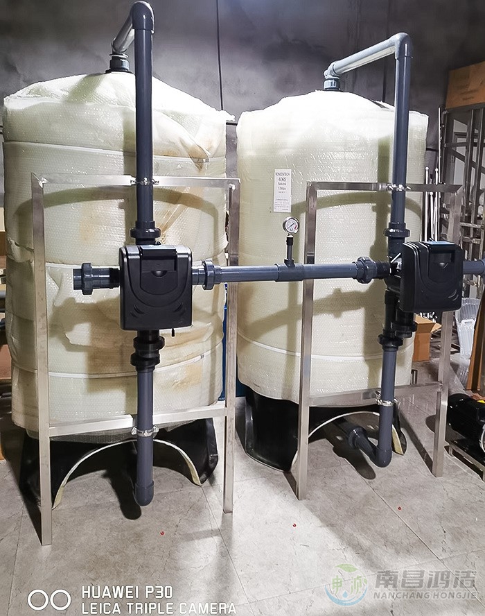 12T砂濾（lǜ）+炭濾設備