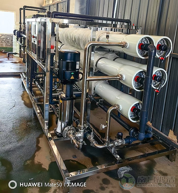 鑫光6.0T二級反滲（shèn）透（tòu）設備（bèi）